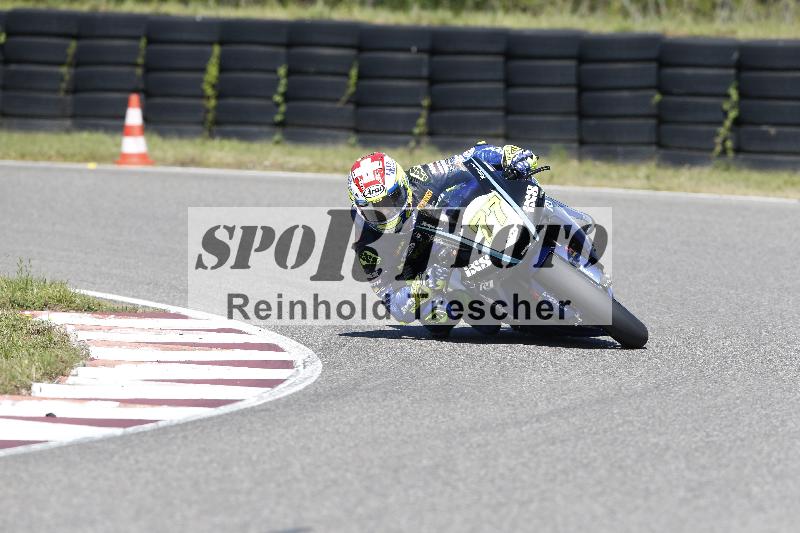 Archiv-2025/48 25.08.2025 Cornu Master School ADR/rot-rouge/77